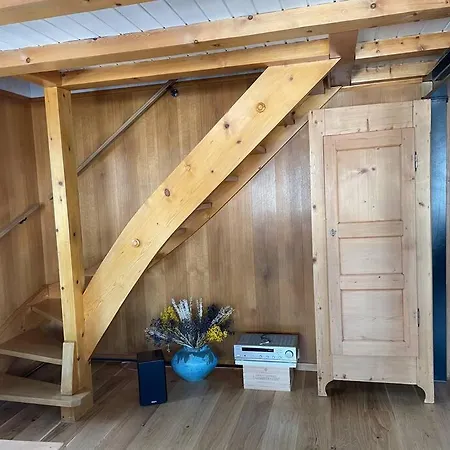 Charmant Duplex De 4p1/2 Dans Un Chalet De 1870 Nax